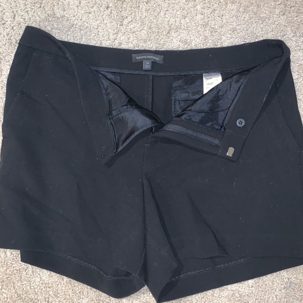 black banana republic shorts!!